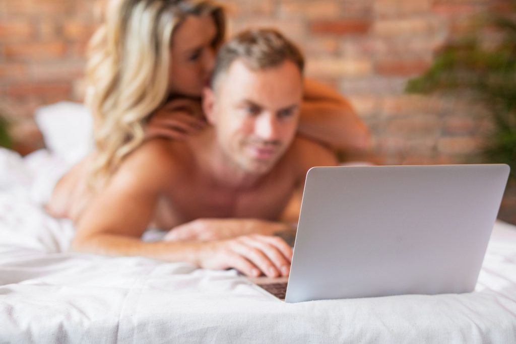 Streaming 101_ How To Choose The Best Platforms For Watching Online Sex Videos